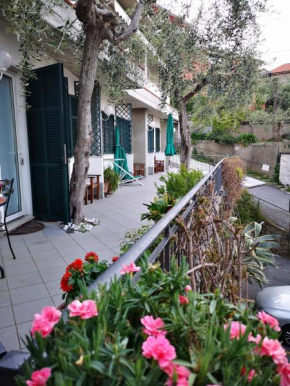 MIRAMARETELLAROapartment